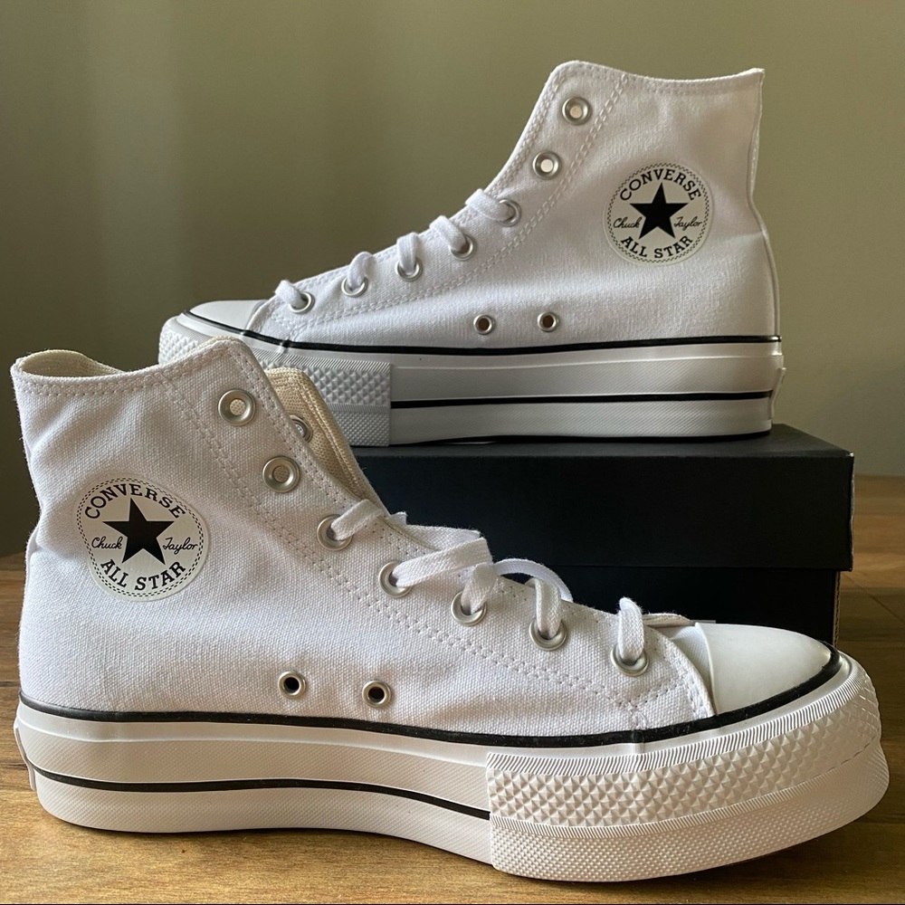 Converse Platform High Top - Picture 1 of 7